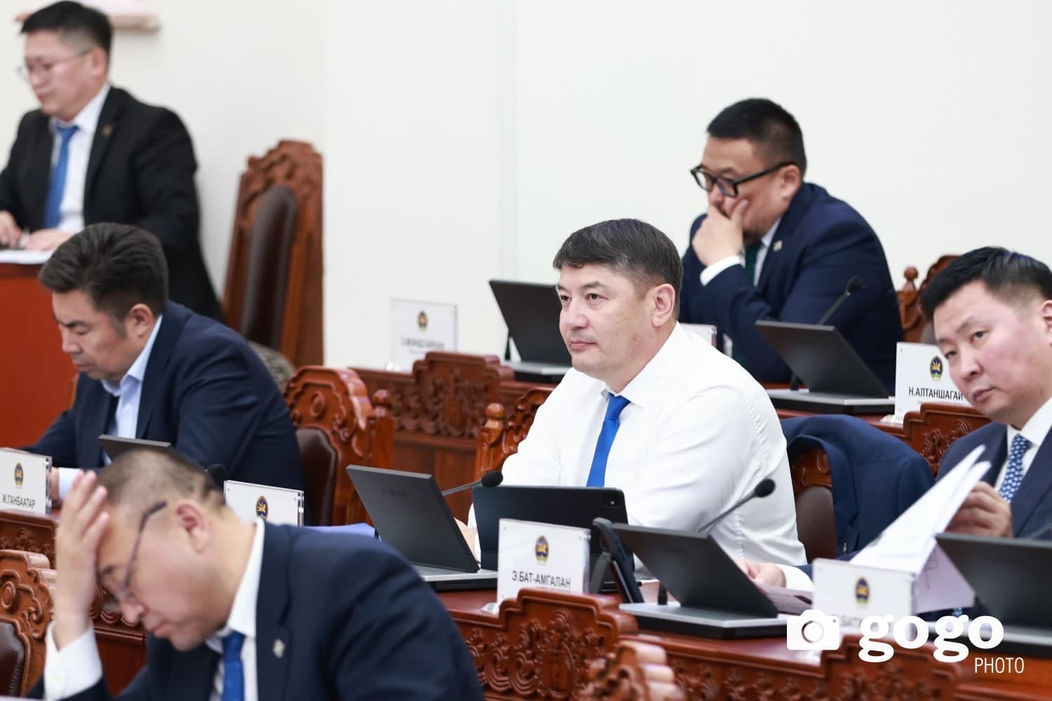 "Алдарт эх, хүүхдийн мөнгө, цалинтай ээжийн тэтгэмж нь халамж биш. Хүн ам зүйн хөгжлийн бодлого"